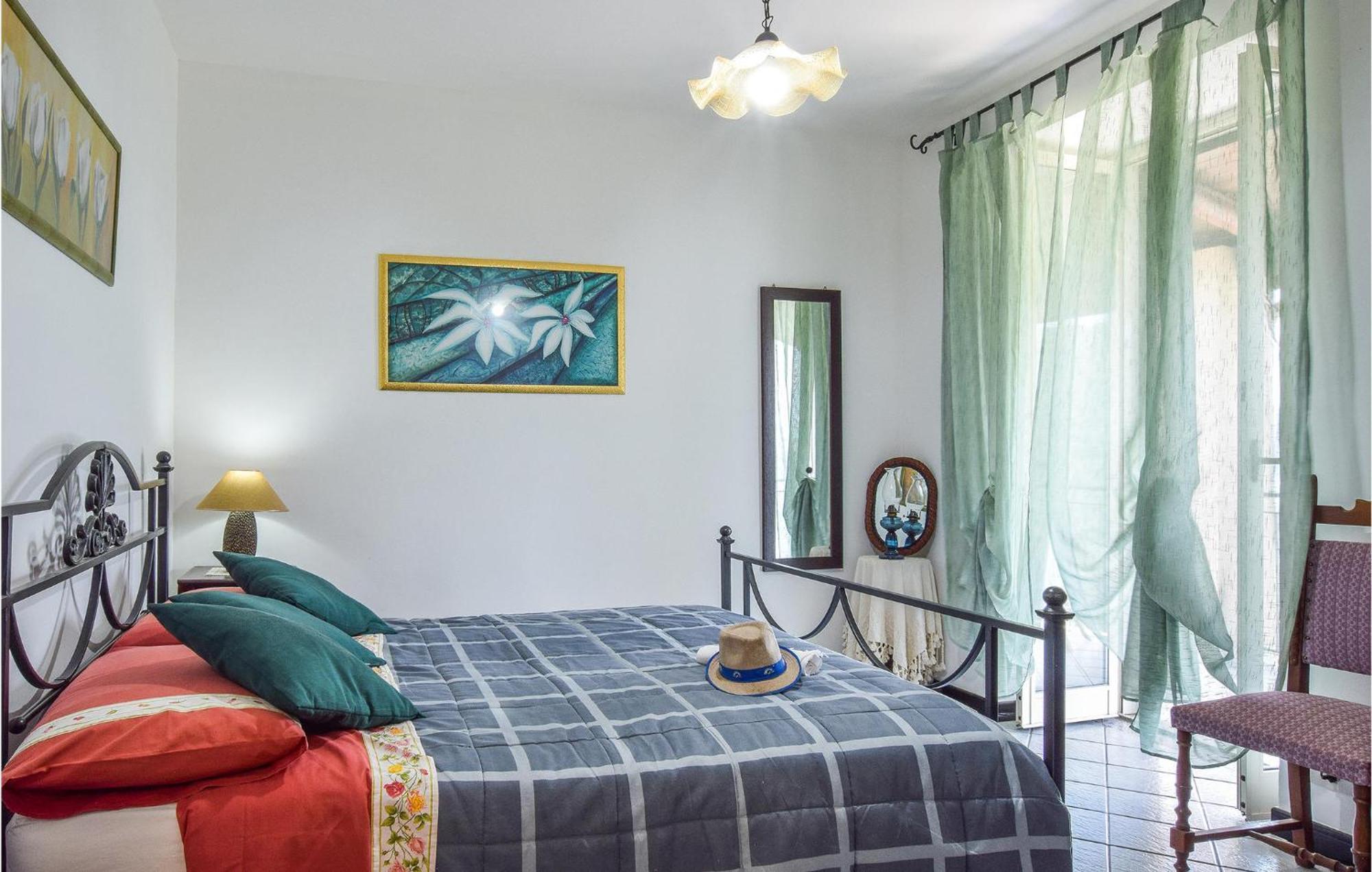 3 Bedroom Beautiful Home In Librizzi Екстериор снимка